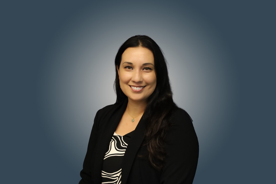 Debby Prado, Principal