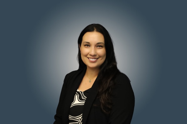 Debby Prado, Principal