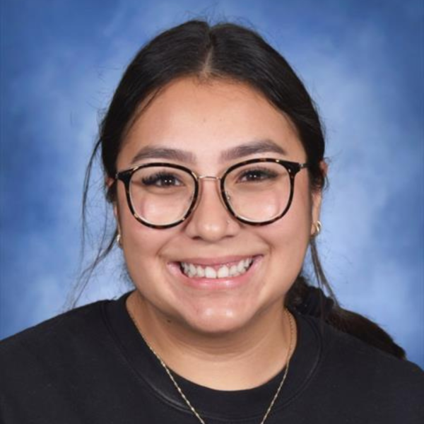 Sayelly Olivo, Office Assistant