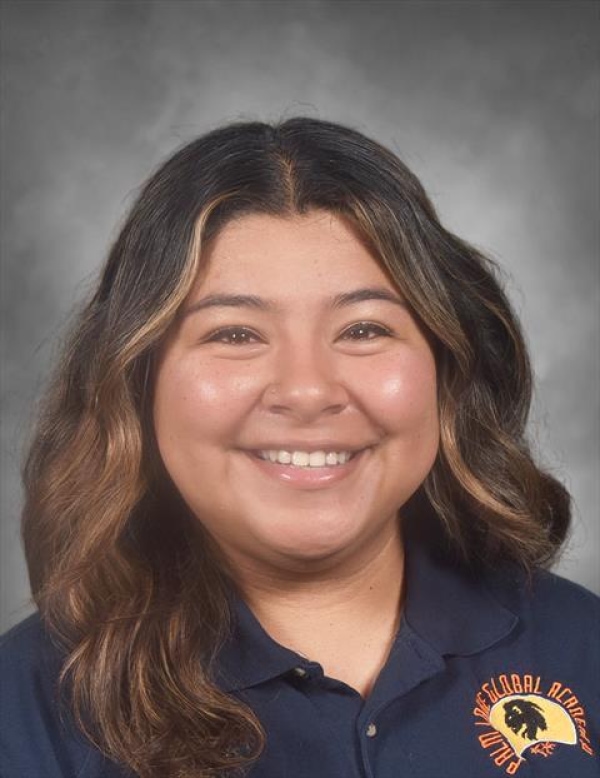 Viviana Tellez, School Community Coordinator